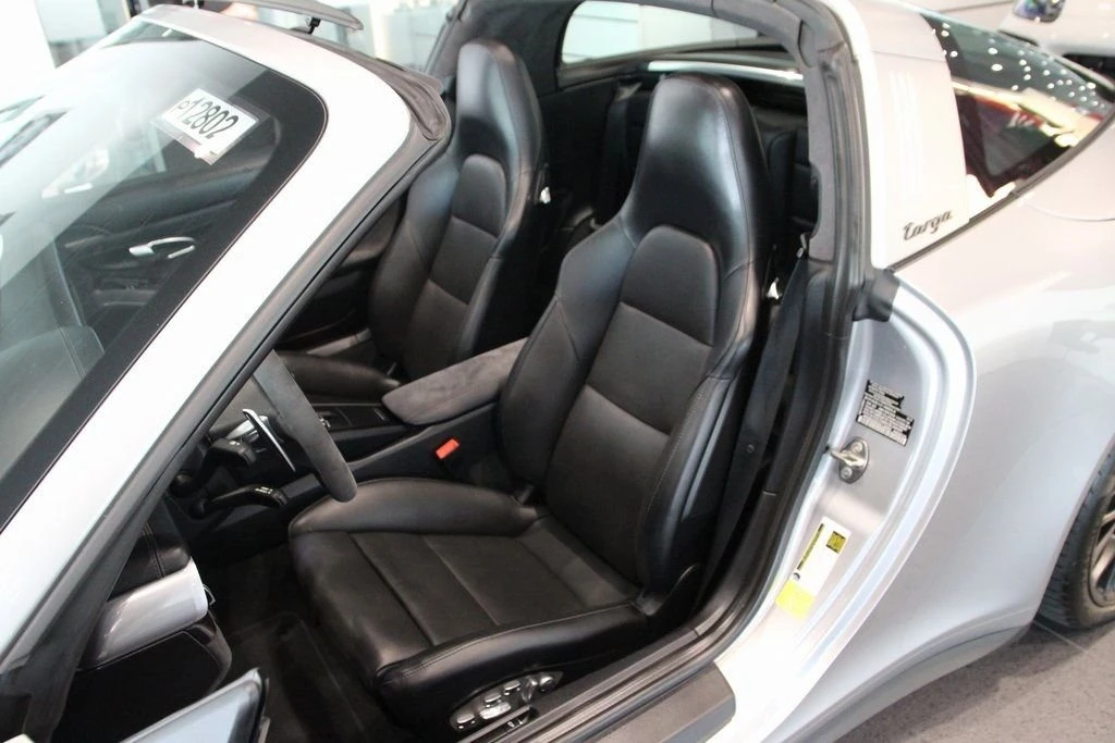 2016 Porsche 991 Targa 4 GTS - Image 13 of 14