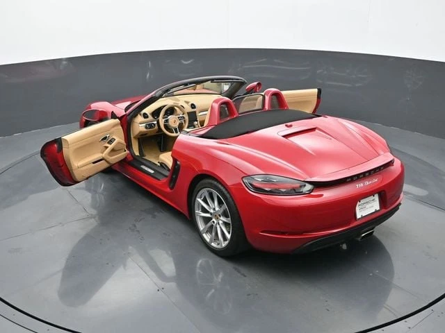 2017 Porsche 718 Boxster - Image 24 of 29