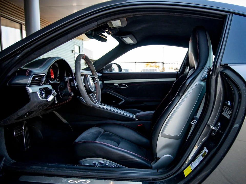 2018 Porsche 991 GT3 - Image 9 of 13
