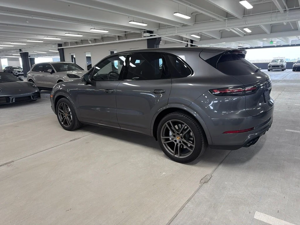 2019 Porsche 9Y0/9Y3 Cayenne Turbo - Image 4 of 4