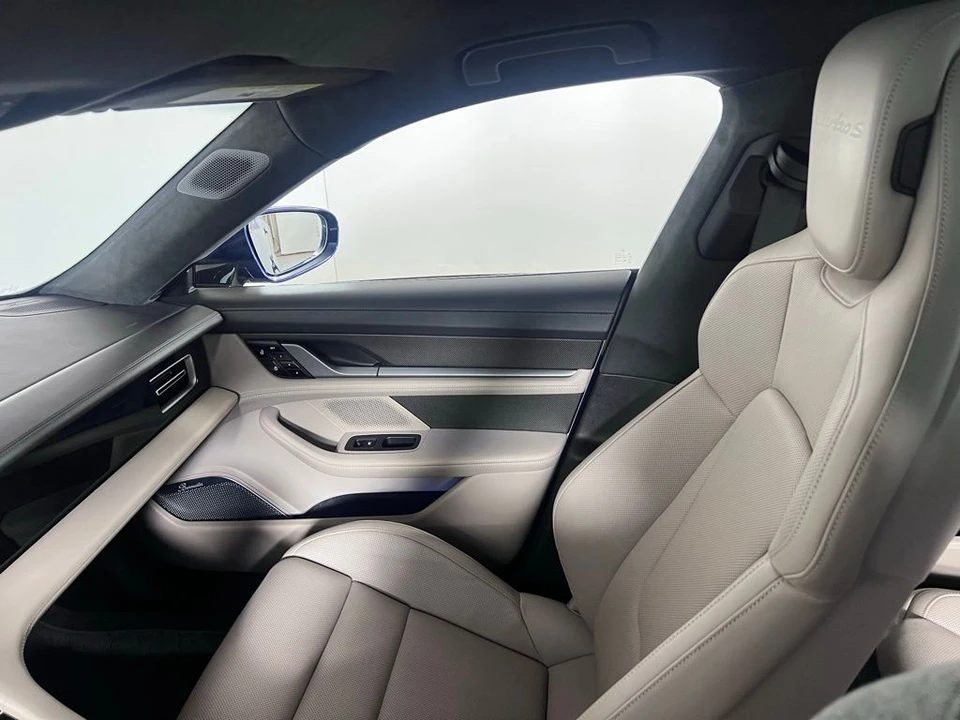 2020 Porsche Taycan Turbo S - Image 20 of 21