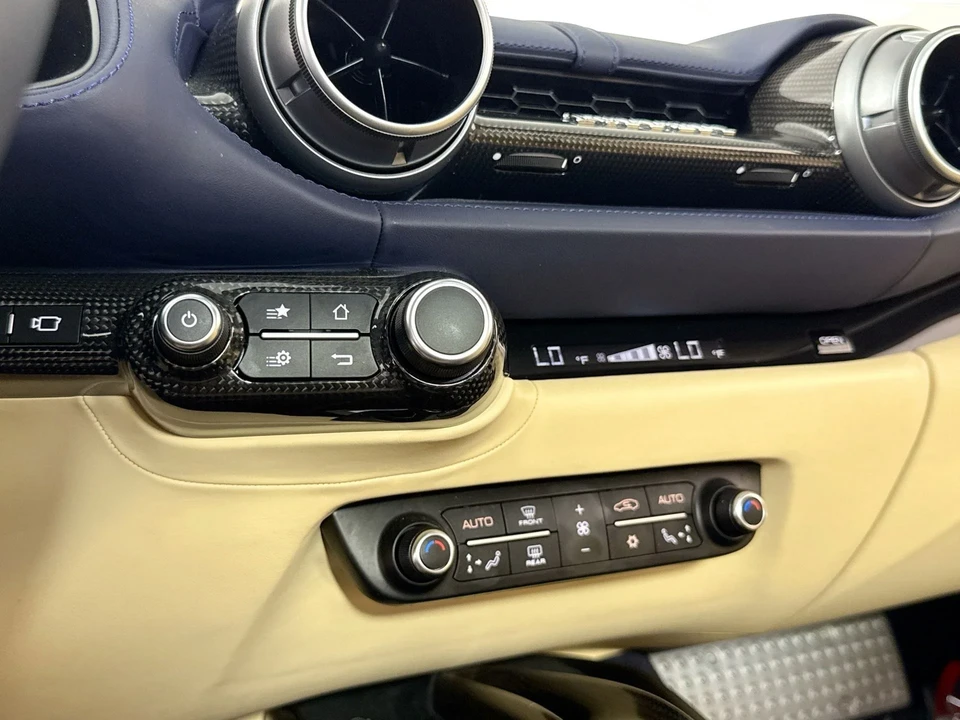 2022 Ferrari 812 GTS - Image 12 of 29