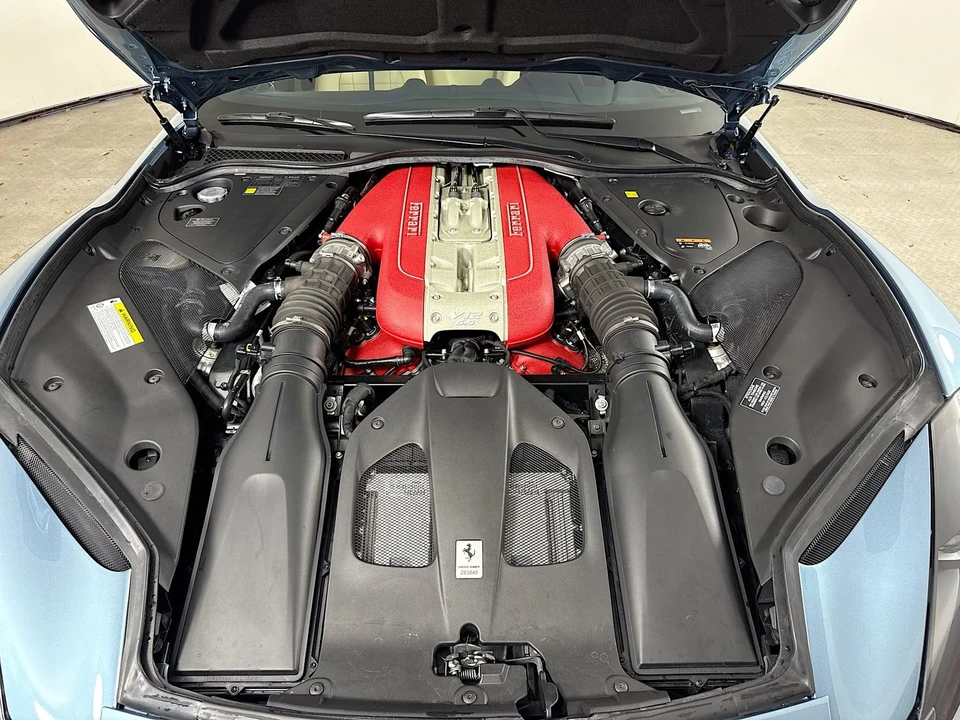2022 Ferrari 812 GTS - Image 20 of 29