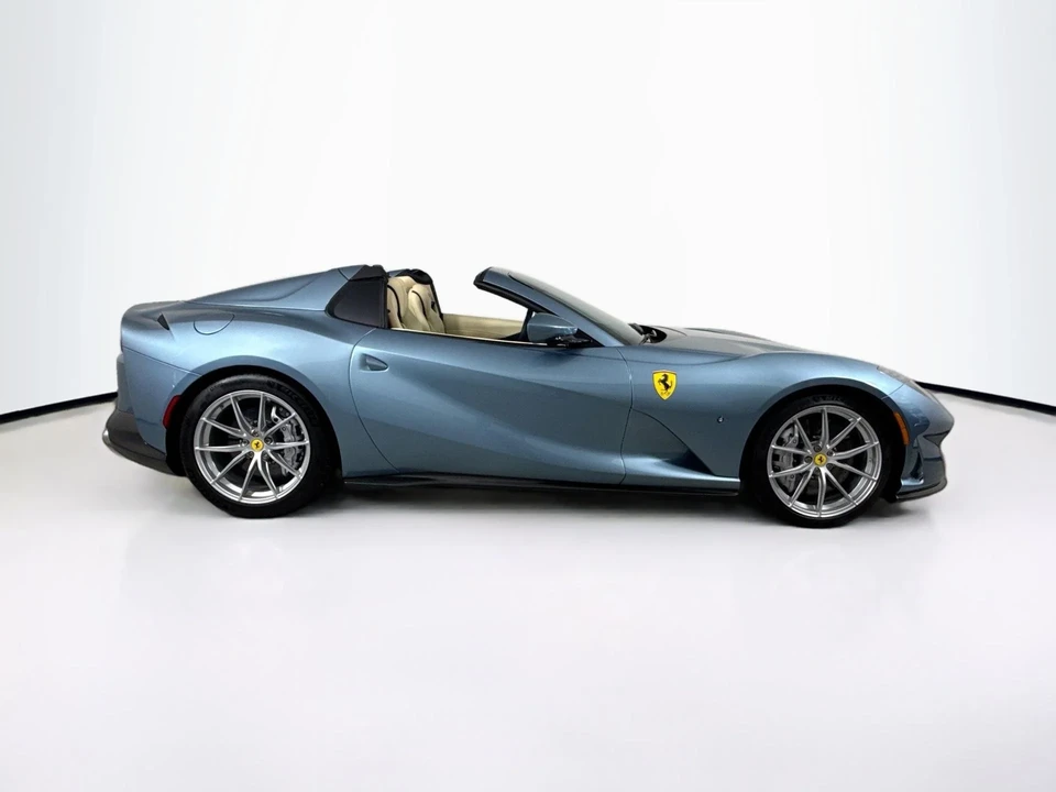 2022 Ferrari 812 GTS - Image 8 of 29