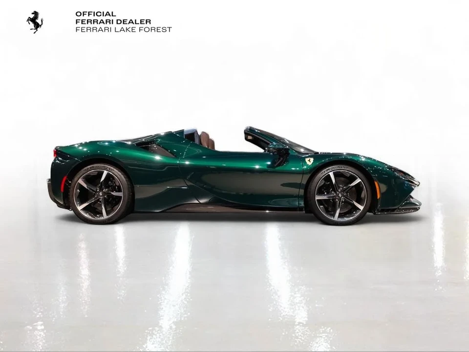 2022 Ferrari SF90 Spider - Image 9 of 31
