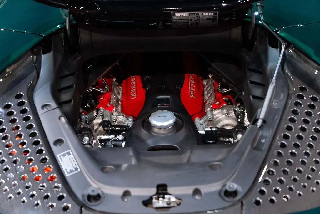 2022 Ferrari SF90 Spider - Image 19 of 31