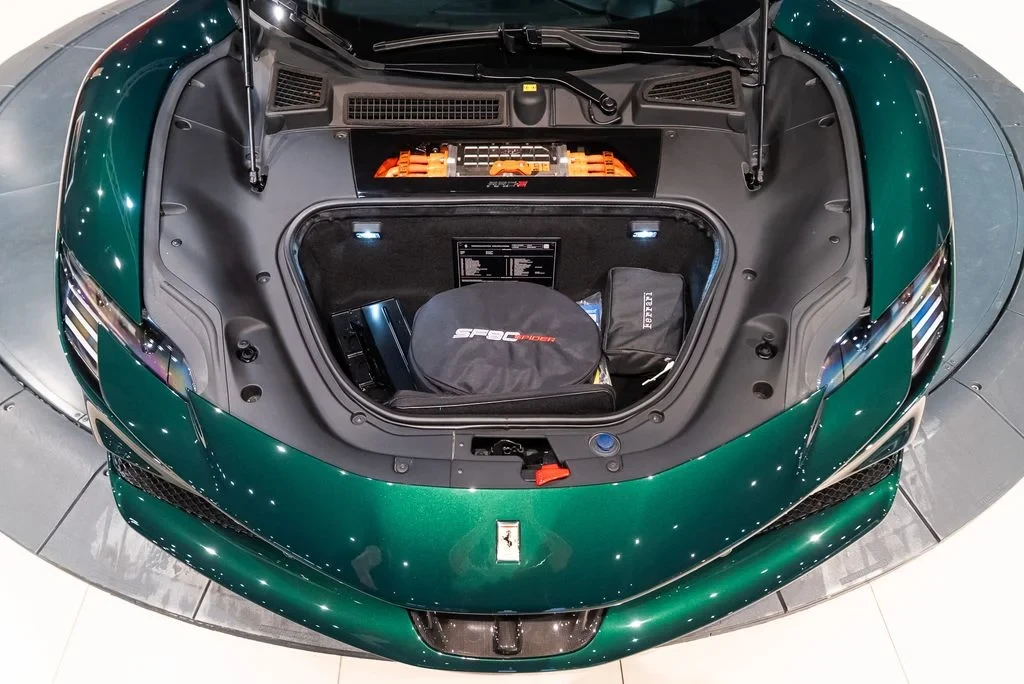 2022 Ferrari SF90 Spider - Image 23 of 31