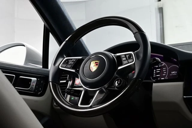 2022 Porsche 9Y0/9Y3 Cayenne Coupe - Image 21 of 31