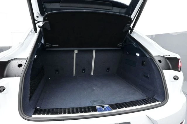 2022 Porsche 9Y0/9Y3 Cayenne Coupe - Image 16 of 31