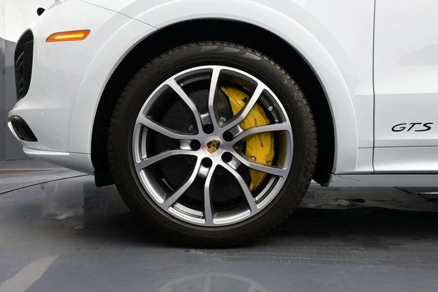 2022 Porsche 9Y0/9Y3 Cayenne Coupe - Image 6 of 31