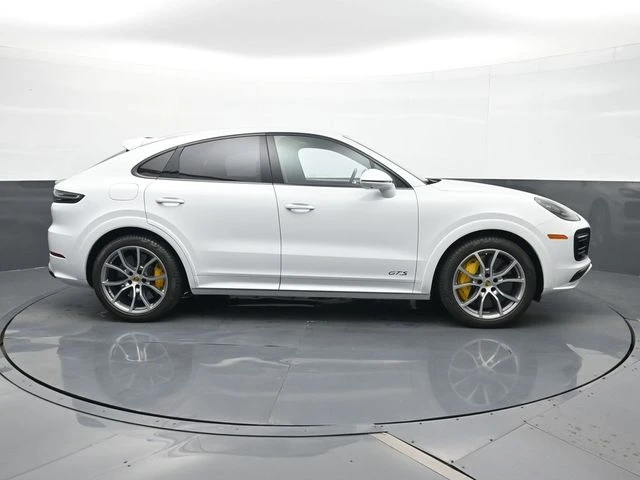 2022 Porsche 9Y0/9Y3 Cayenne Coupe - Image 24 of 31