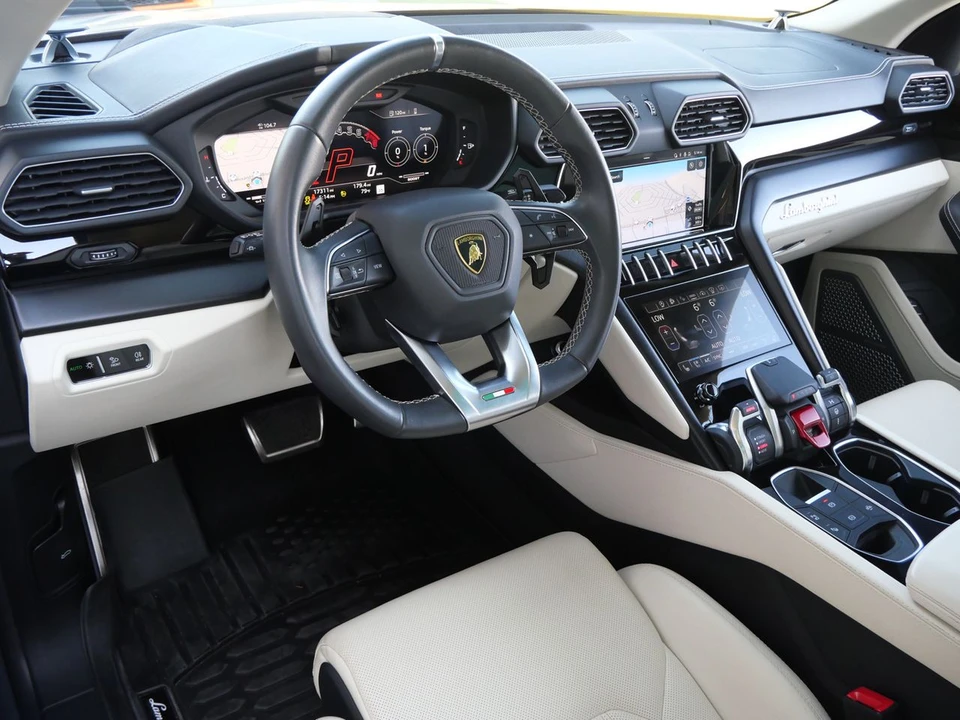 2023 Lamborghini Urus S - Image 8 of 27