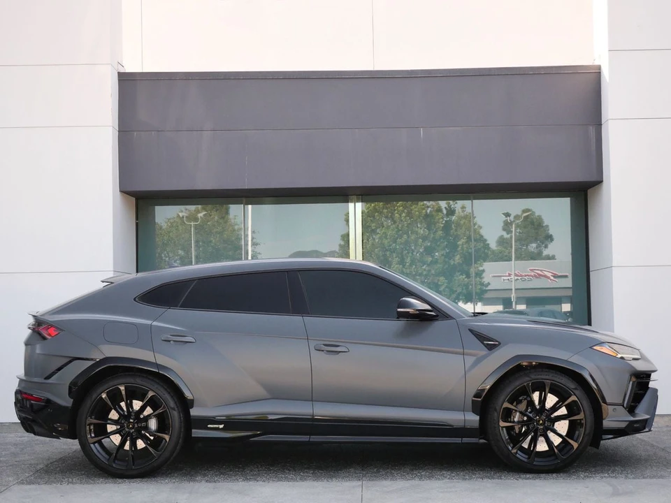 2023 Lamborghini Urus S - Image 4 of 27