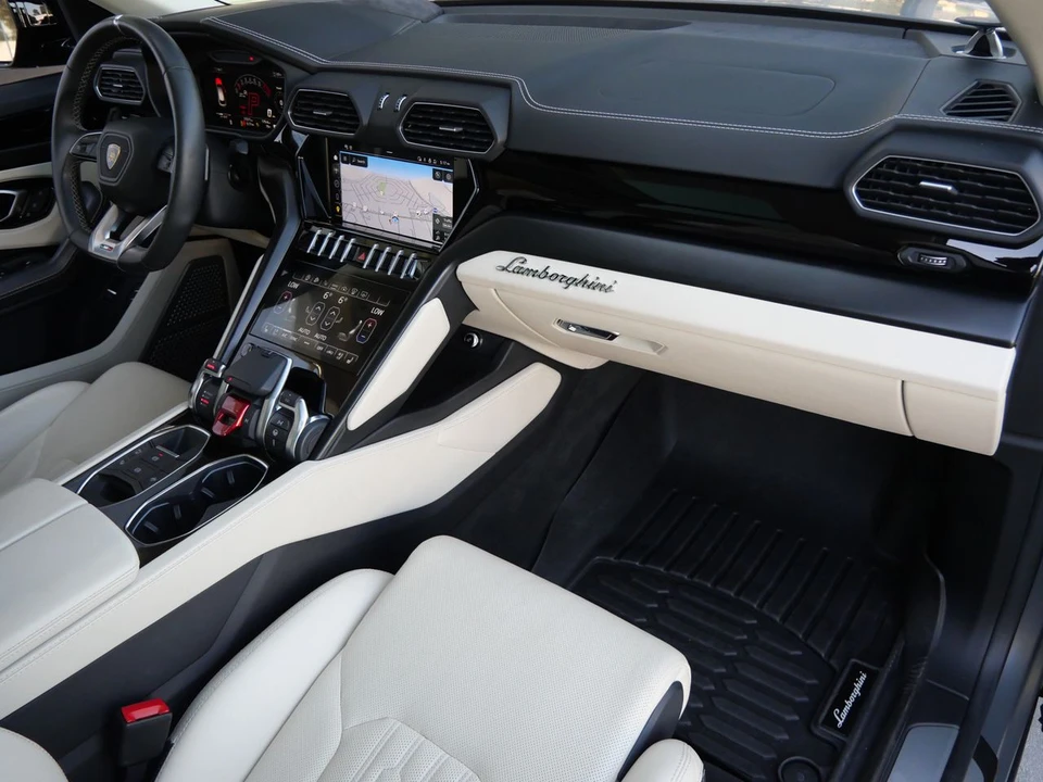 2023 Lamborghini Urus S - Image 24 of 27