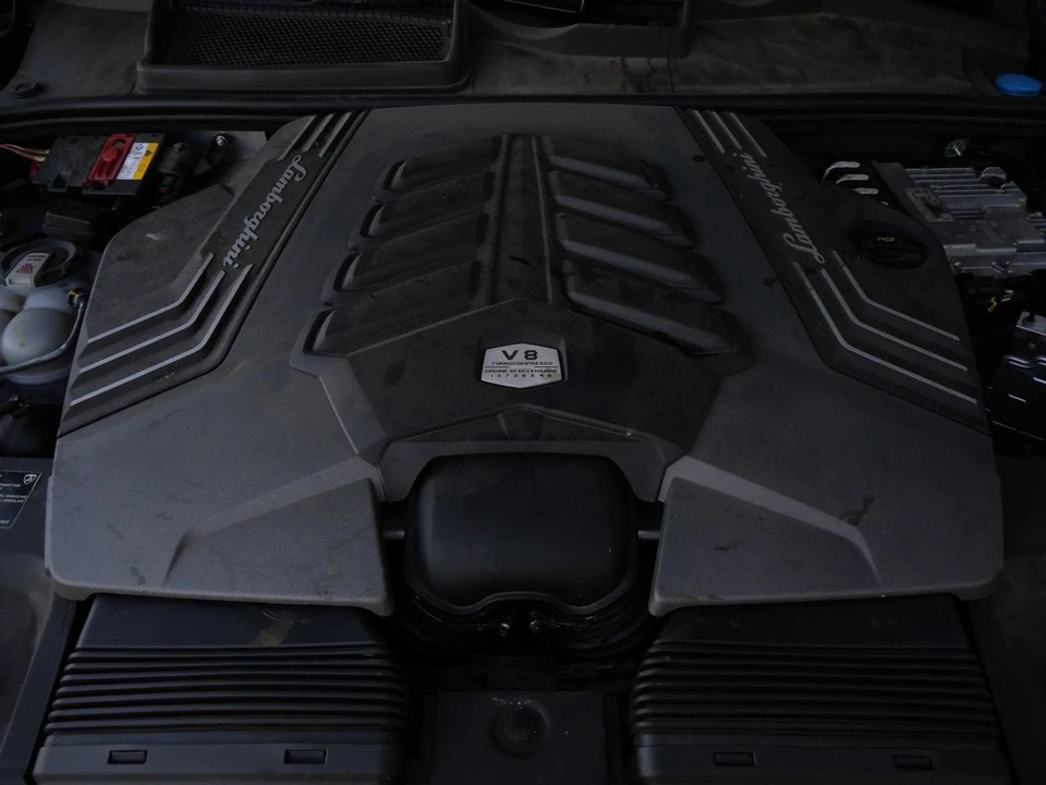 2023 Lamborghini Urus S - Image 26 of 27