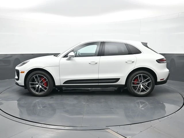 2023 Porsche Macan S - Image 2 of 31
