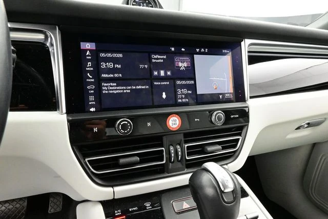2023 Porsche Macan S - Image 10 of 31