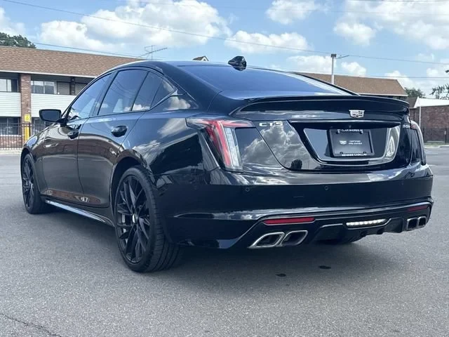 2024 Cadillac CT5-V - Image 8 of 31