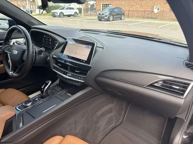 2024 Cadillac CT5-V - Image 22 of 31