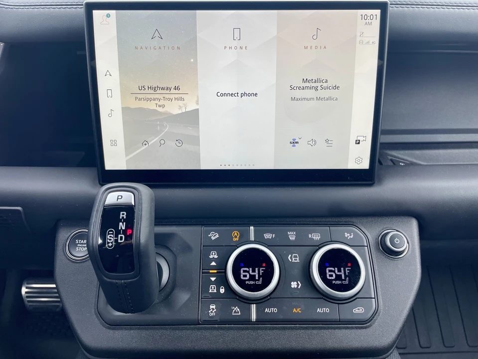 2024 Land Rover Defender L663 - Image 19 of 31