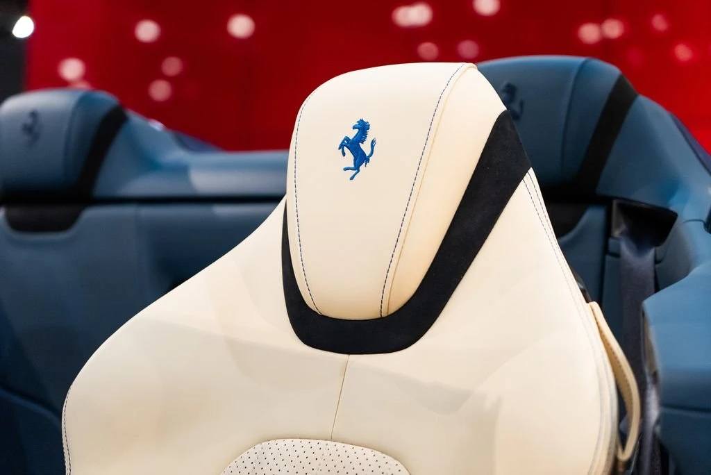 2024 Ferrari Roma Spider - Image 6 of 31
