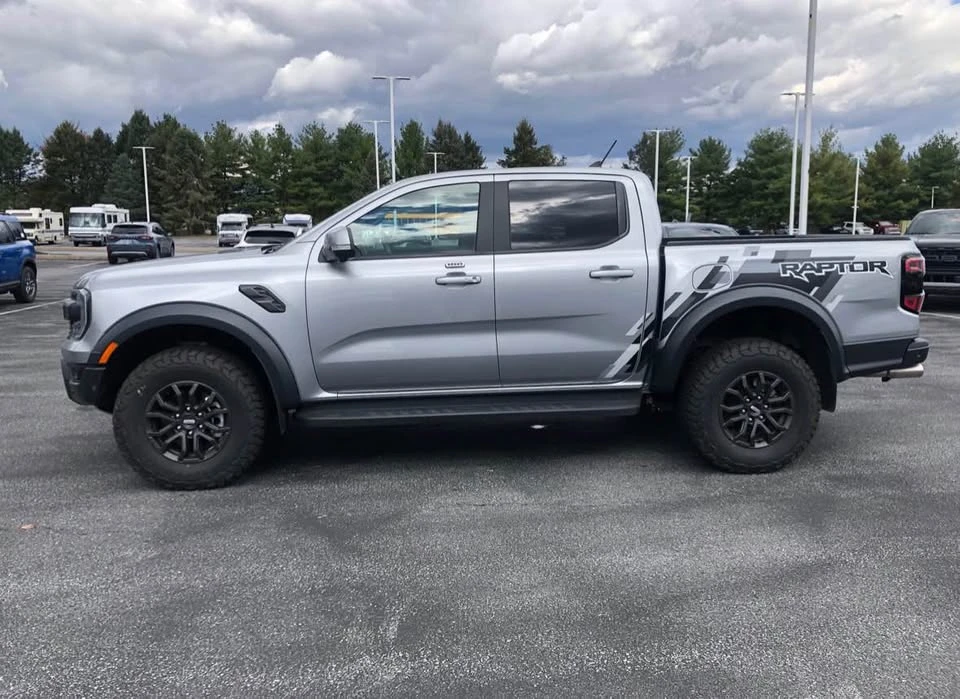 2024 Ford Ranger Raptor 5th Gen - Image 2 of 3