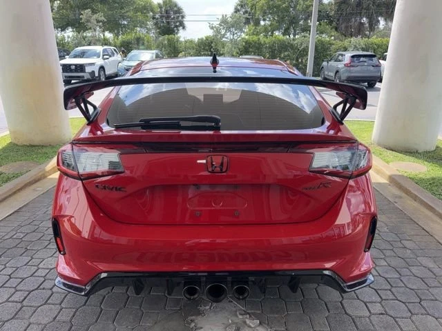 2024 Honda FL5 Civic Type R - Image 17 of 22