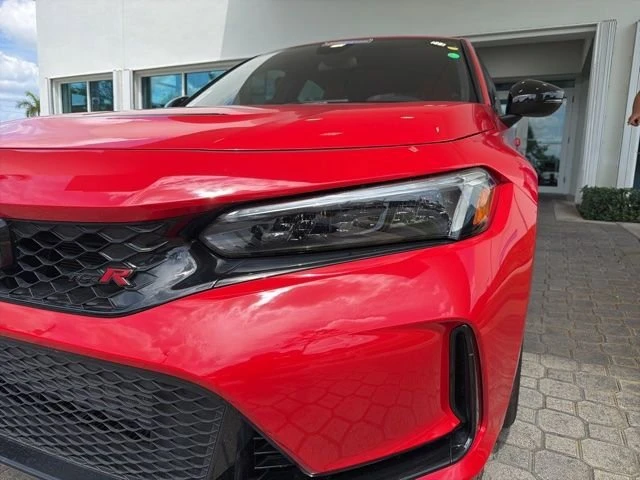 2024 Honda FL5 Civic Type R - Image 13 of 22