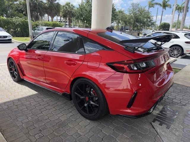 2024 Honda FL5 Civic Type R - Image 16 of 22