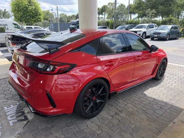 2024 Honda FL5 Civic Type R - Image 18 of 22