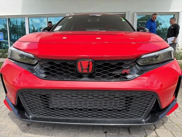 2024 Honda FL5 Civic Type R - Image 12 of 22