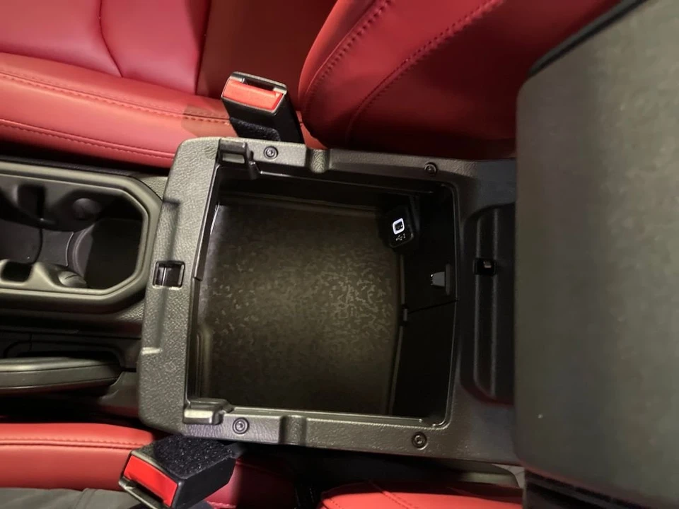2024 Jeep JL Wrangler Rubicon 392 - Image 26 of 28