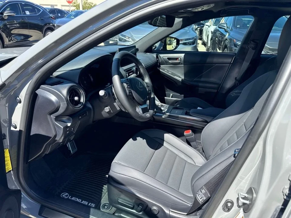 2024 Lexus IS 3rd Gen - Image 14 of 22