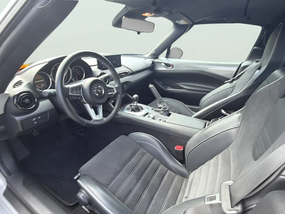 2024 Mazda ND MX-5 Miata - Image 13 of 31
