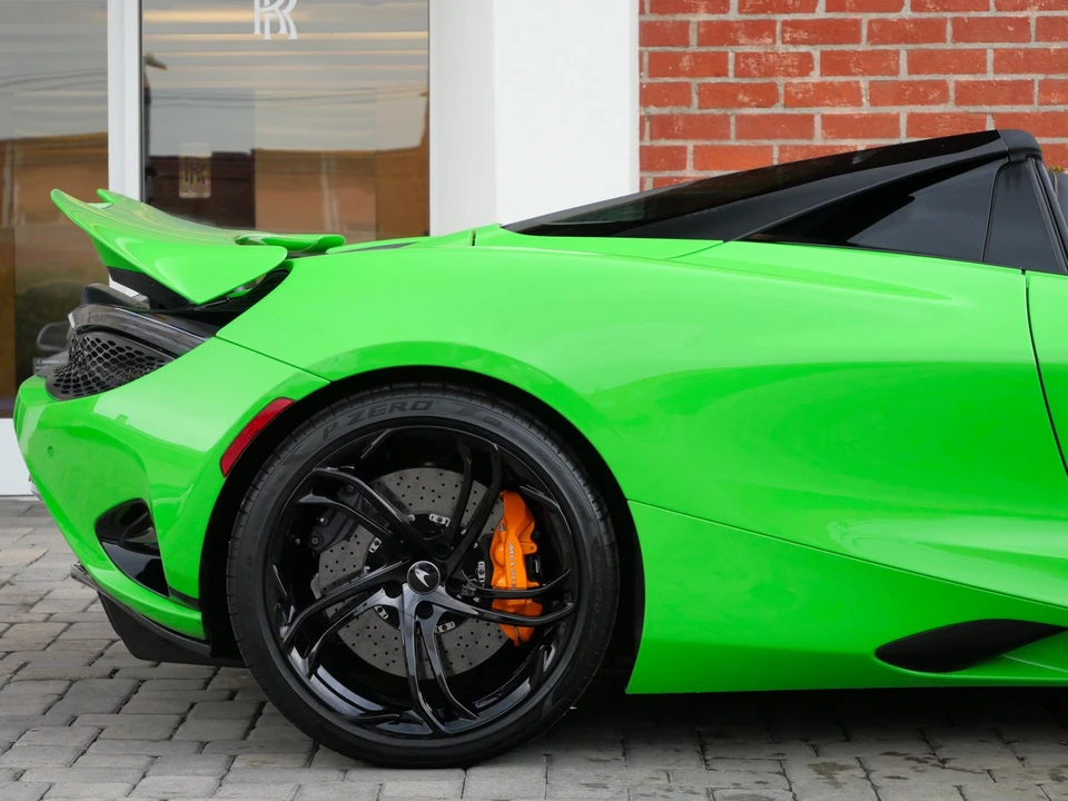 2024 McLaren 750S Spider - Image 22 of 31
