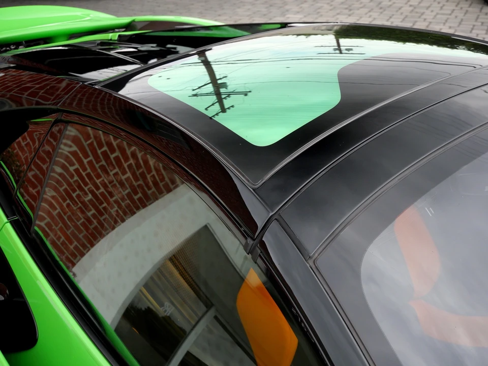 2024 McLaren 750S Spider - Image 13 of 31