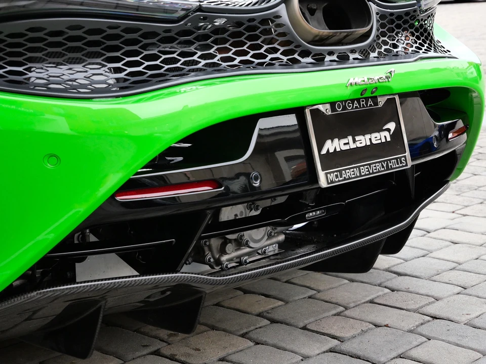 2024 McLaren 750S Spider - Image 24 of 31
