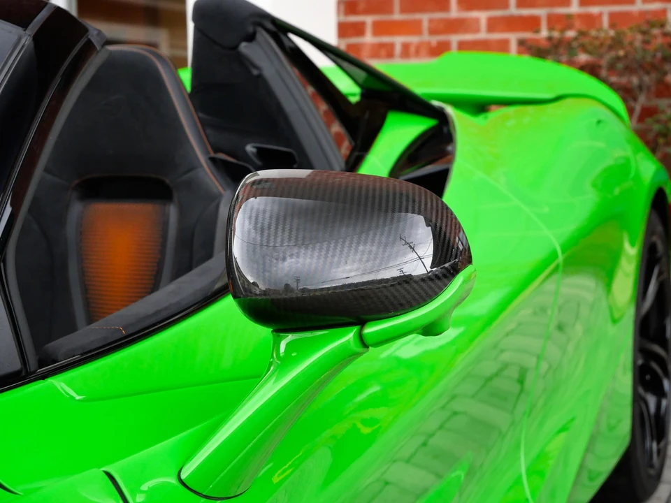 2024 McLaren 750S Spider - Image 19 of 31