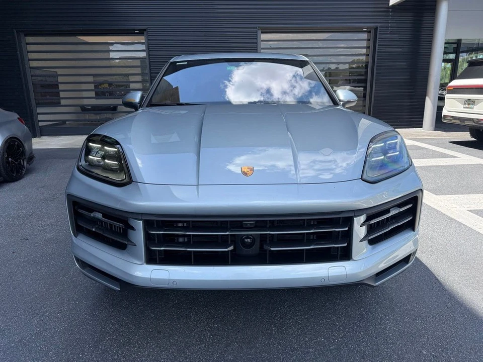 2024 Porsche 9Y0/9Y3 Cayenne - Image 3 of 6