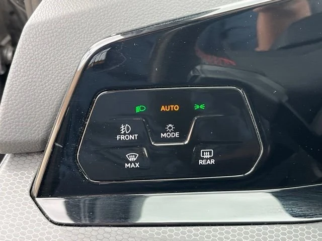 2024 Volkswagen GTI Mk8 - Image 17 of 31