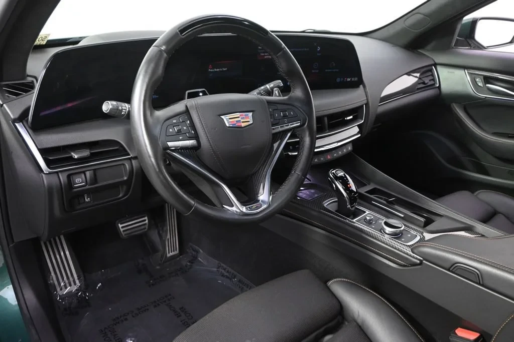 2025 Cadillac CT5-V - Image 11 of 31
