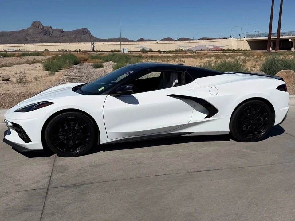 2025 Chevrolet Corvette C8 - Image 5 of 31