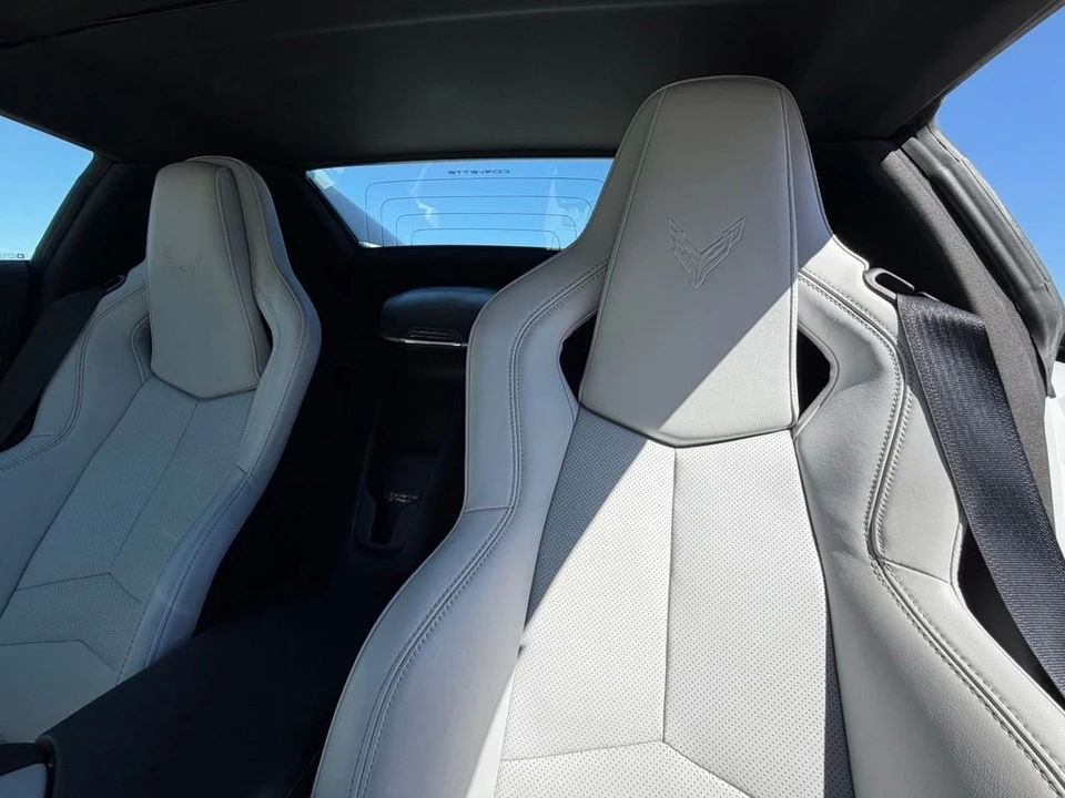 2025 Chevrolet Corvette C8 - Image 12 of 31