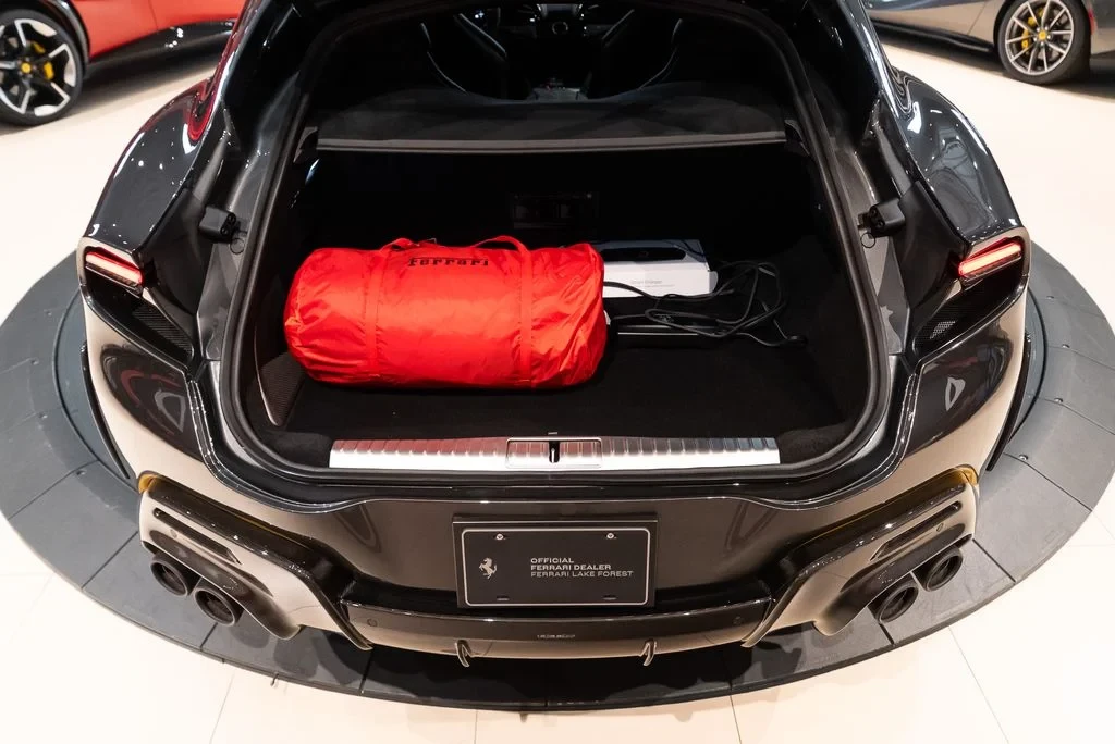 2025 Ferrari Purosangue - Image 24 of 31