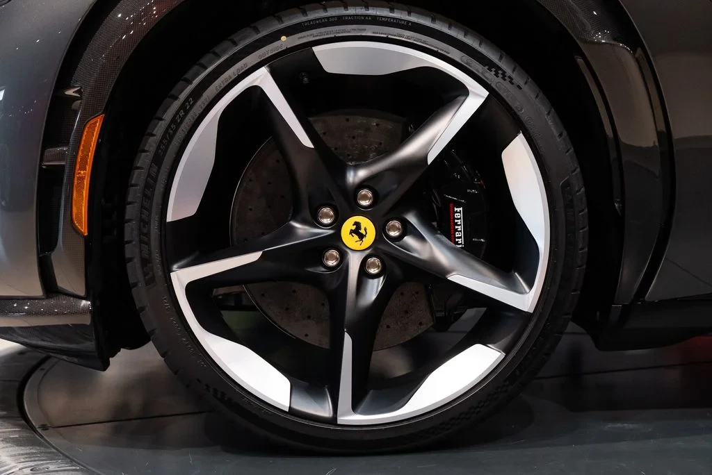 2025 Ferrari Purosangue - Image 13 of 31