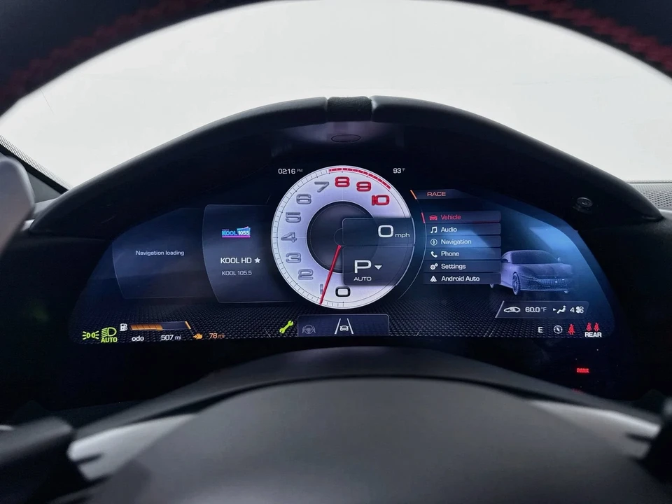 2025 Ferrari Roma Spider - Image 11 of 31