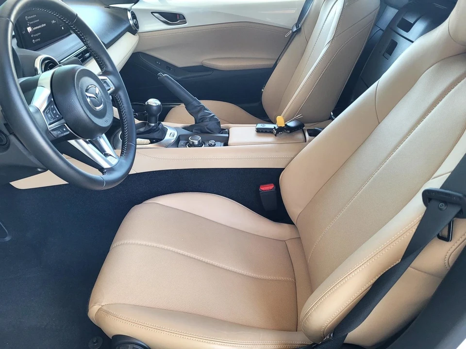 2025 Mazda ND MX-5 Miata - Image 13 of 31
