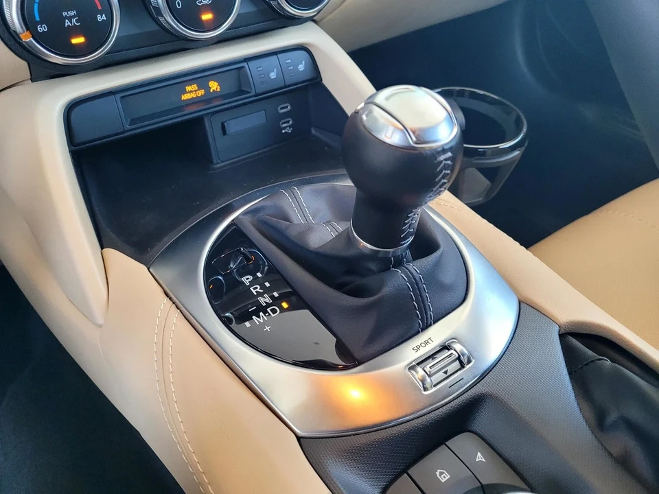 2025 Mazda ND MX-5 Miata - Image 22 of 31