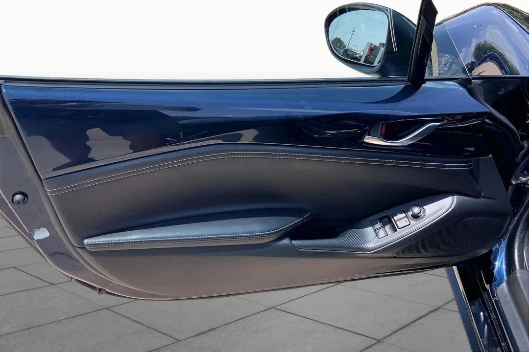 2025 Mazda ND MX-5 Miata - Image 18 of 29