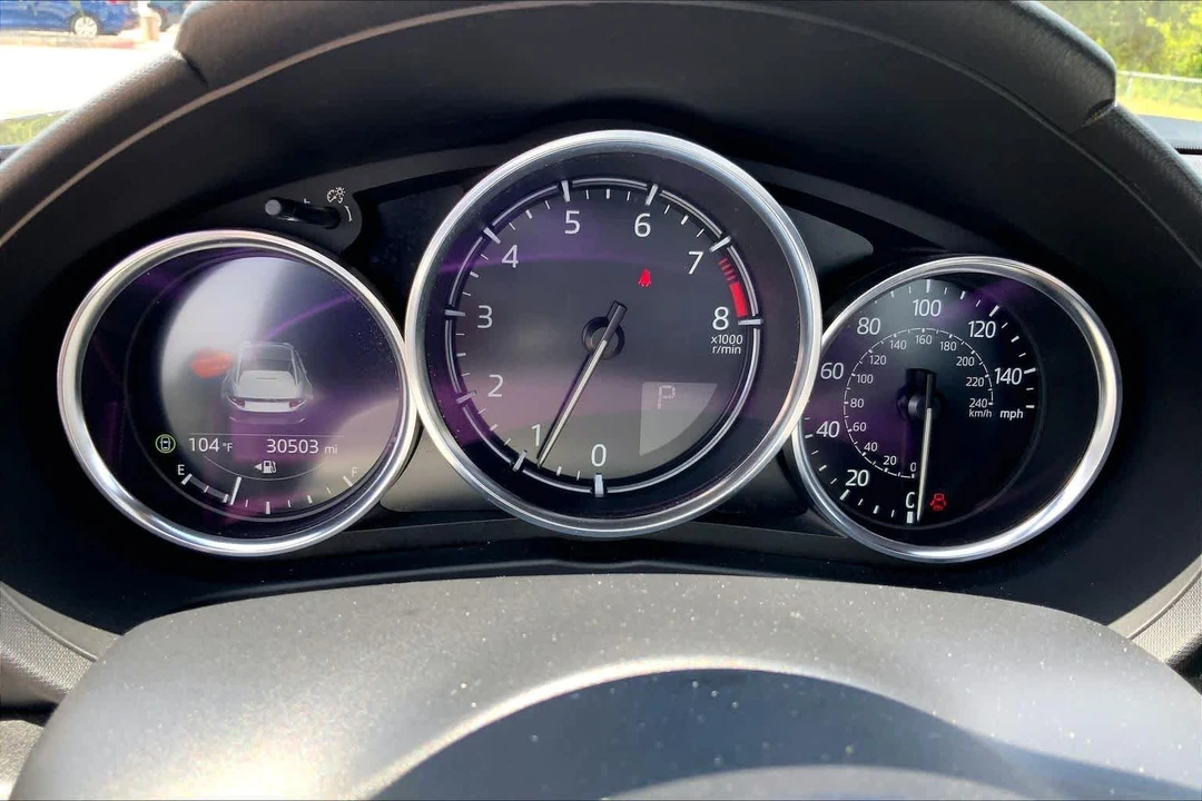 2025 Mazda ND MX-5 Miata - Image 22 of 29
